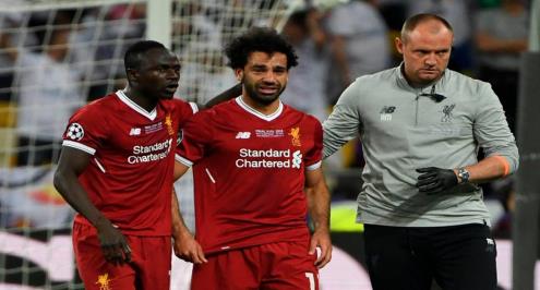 بول سكولز ينتقد بكاء محمد صلاح